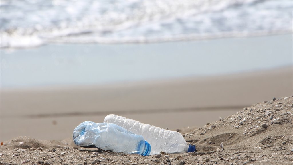 Endokrin uzmanından 'plastik' uyarısı: Hastalar çok daha fazla organ kanserleriyle karşımıza gelecek